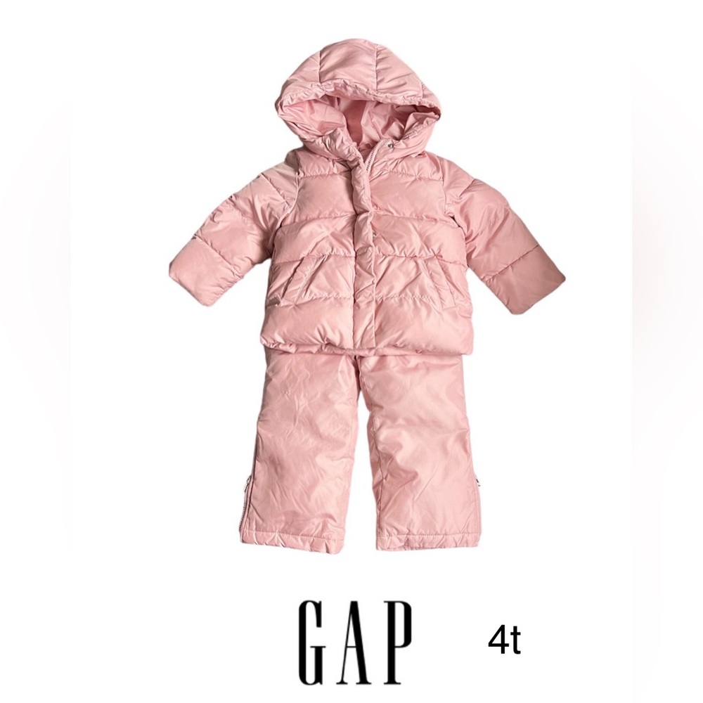 GAP Pink Matching Set with Cozy Comfort